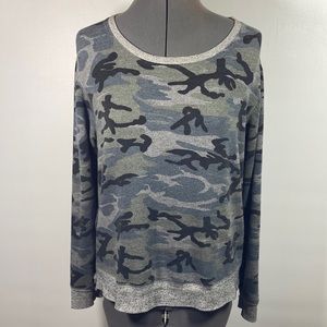 Sundry Long Sleeve Pull Over Soft Top Size 1